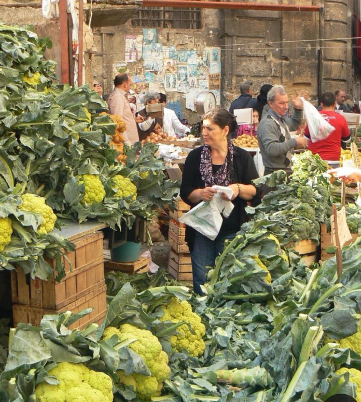 Donna Isabella A Ballaro Palermo Kültér fotó